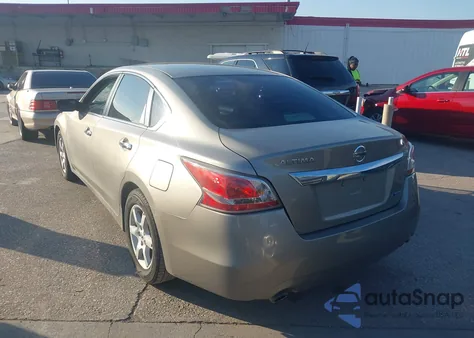 2014 Nissan Altima 2.5 S from USA, damaged, VIN 1N4AL3APXEC100871